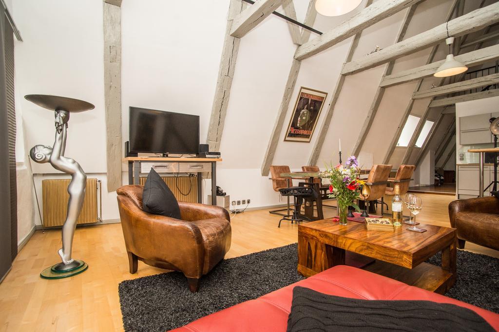 Atelierwohnung Im Altstadthaus *