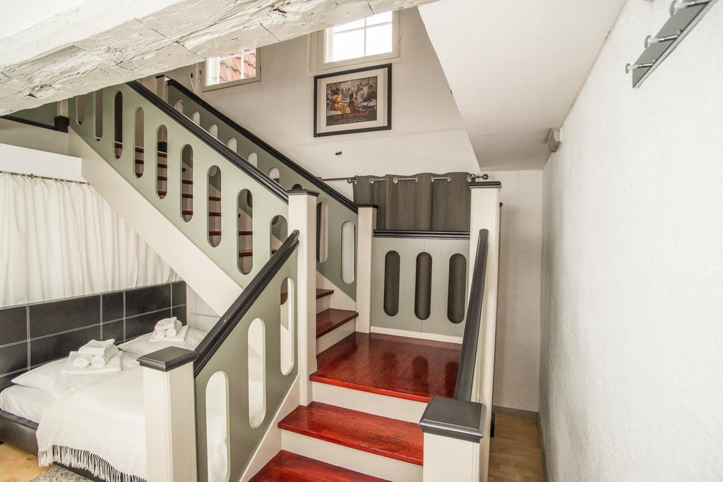 Atelierwohnung Im Altstadthaus *